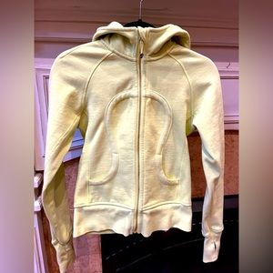 Lululemon scuba hoodie size 2 Small